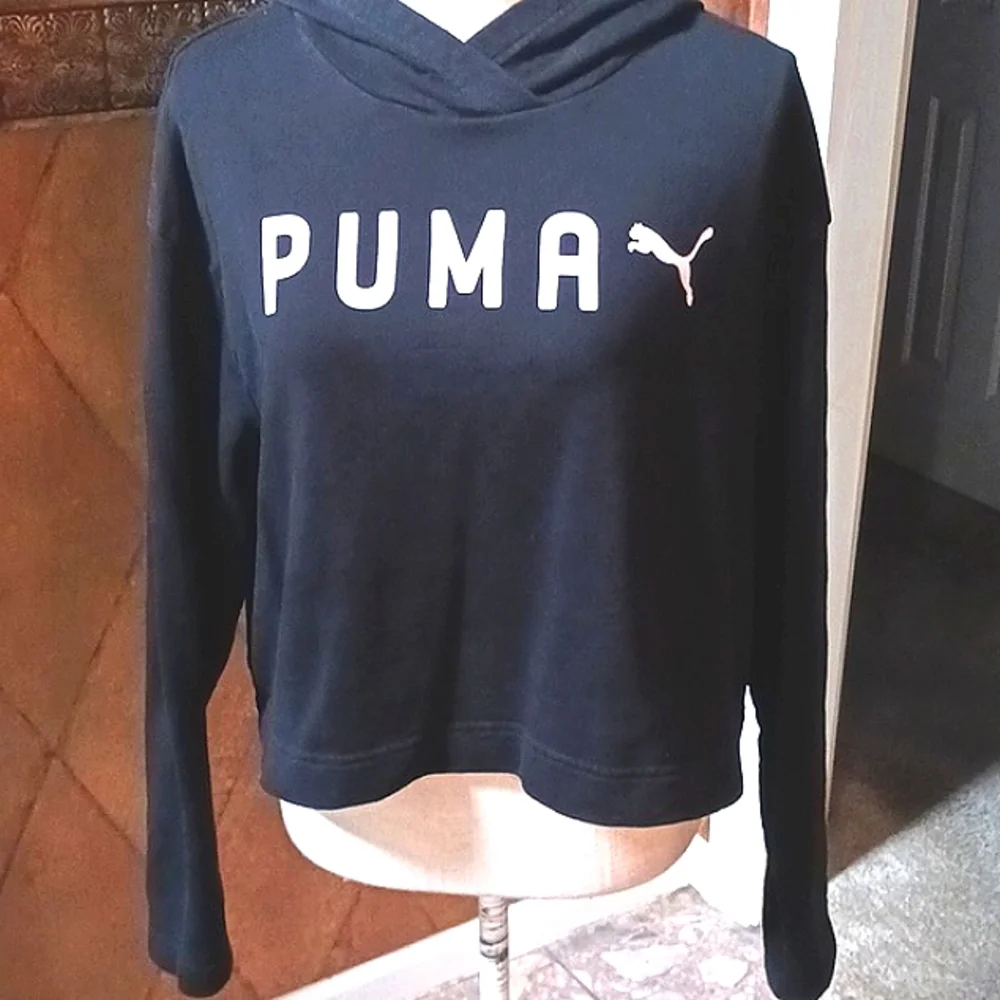 PUMA Hoodie Women's Cropped Black Sweatshirt Size Extra Large - Picture 2 of 8